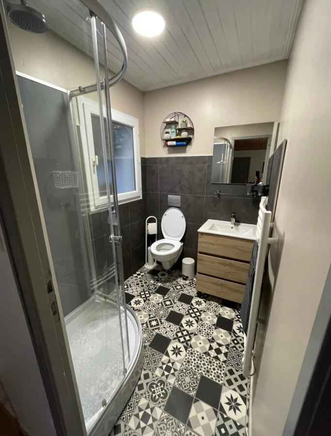 Petite Maison Au Calme, Dans Une Impasse L'Epine  Extérieur photo